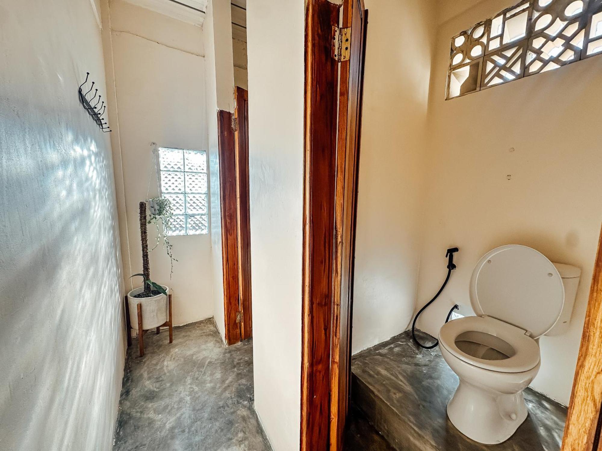 De Nata Hostel Лабуан Баджо Екстериор снимка
